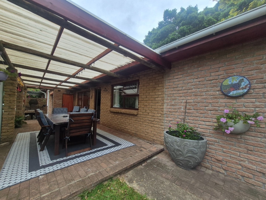 3 Bedroom Property for Sale in Brenton On Lake Western Cape